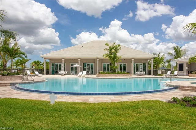 $8,500 | 207 Indies Drive East, Unit 201, Naples, FL 34114