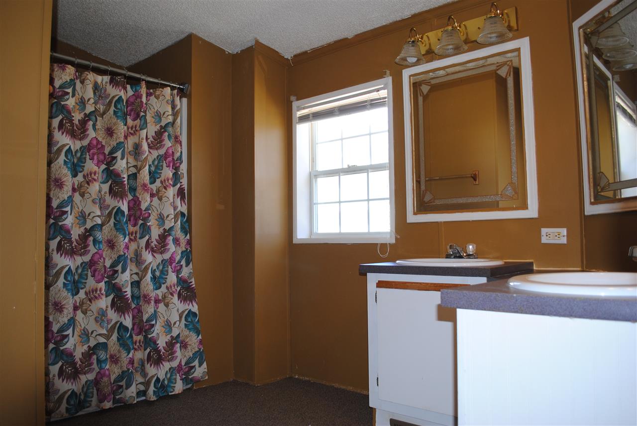 11872 East 34 Road Cadillac, MI 49601 - Photo 14 of 39 1830434-13.JPG