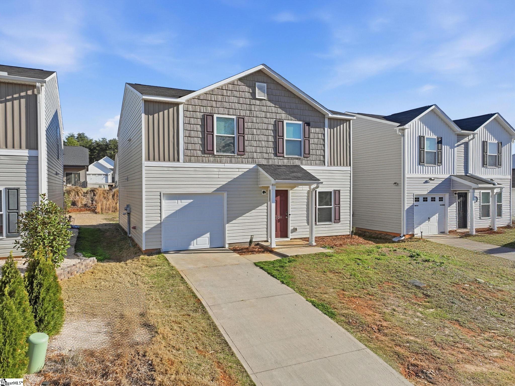 308 Long Grove Lane Greer, SC 29650 - Photo 2 of 27
