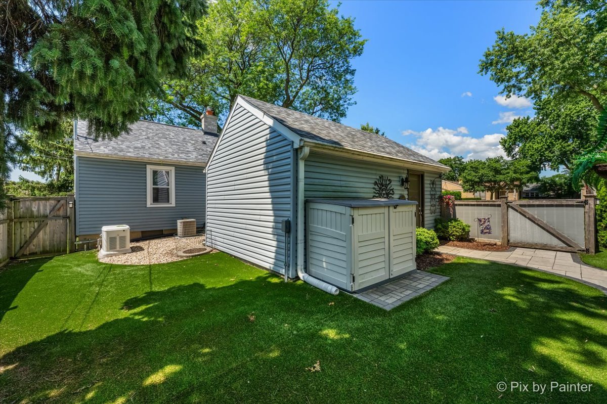 72 West Irving Park Road Roselle, IL 60172 - Photo 30 of 38