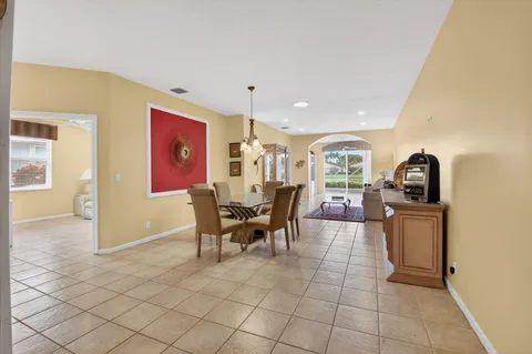 $395,000 | 10585 Royal Caribbean Circle, Boynton Beach, FL 33437