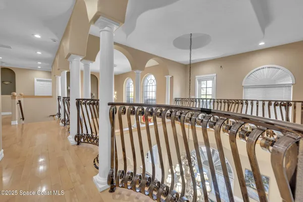 $3,200,000 | 7 Cove View Court, Cocoa Beach, FL 32931