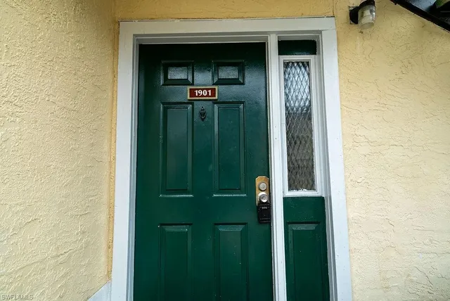 $1,850 | 2045 Rookery Bay Drive, Unit 1901, Naples, FL 34114