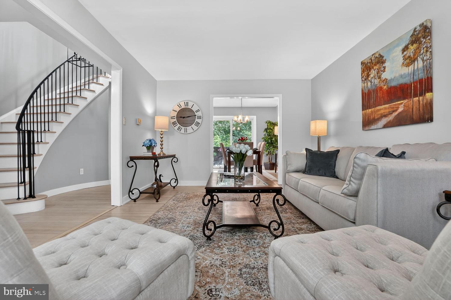 8532 Lakinhurst Lane Springfield, VA 22152 - Photo 9 of 62