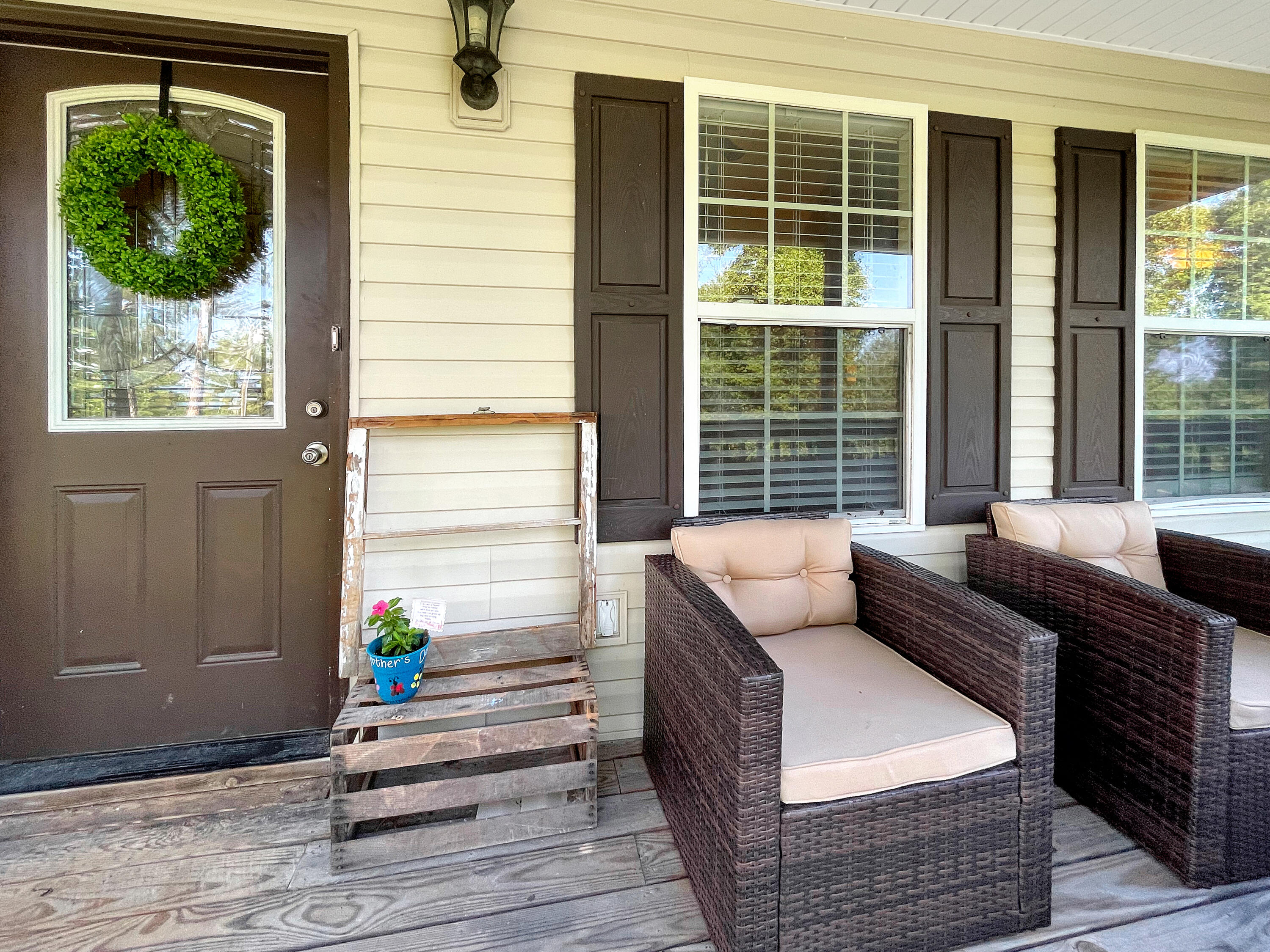 5395 Blue Springs Road Cleveland, TN 37311 - Photo 3 of 27 Front Porch