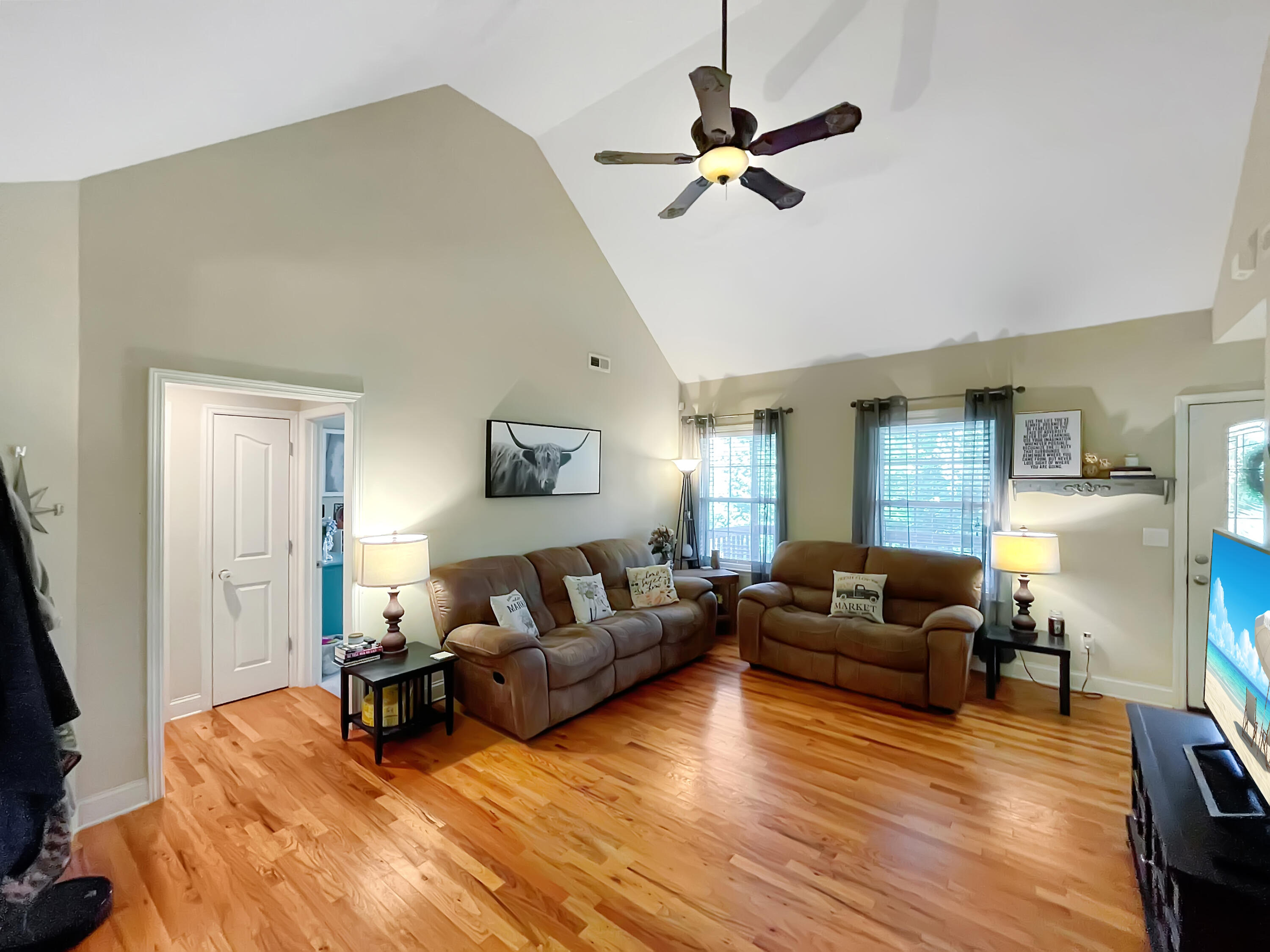 5395 Blue Springs Road Cleveland, TN 37311 - Photo 5 of 27 Living Room