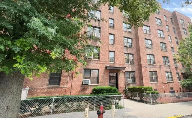 $126,500 | 745 East 231st Street, Unit 1F | Wakefield