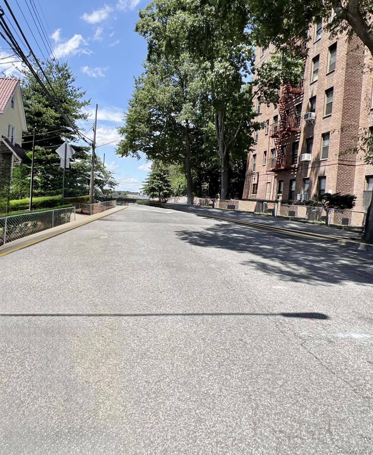 745 East 231st Street, Unit 1F Bronx, NY 10466 - Photo 11 of 15