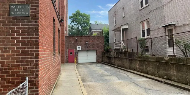 $126,500 | 745 East 231st Street, Unit 1F | Wakefield