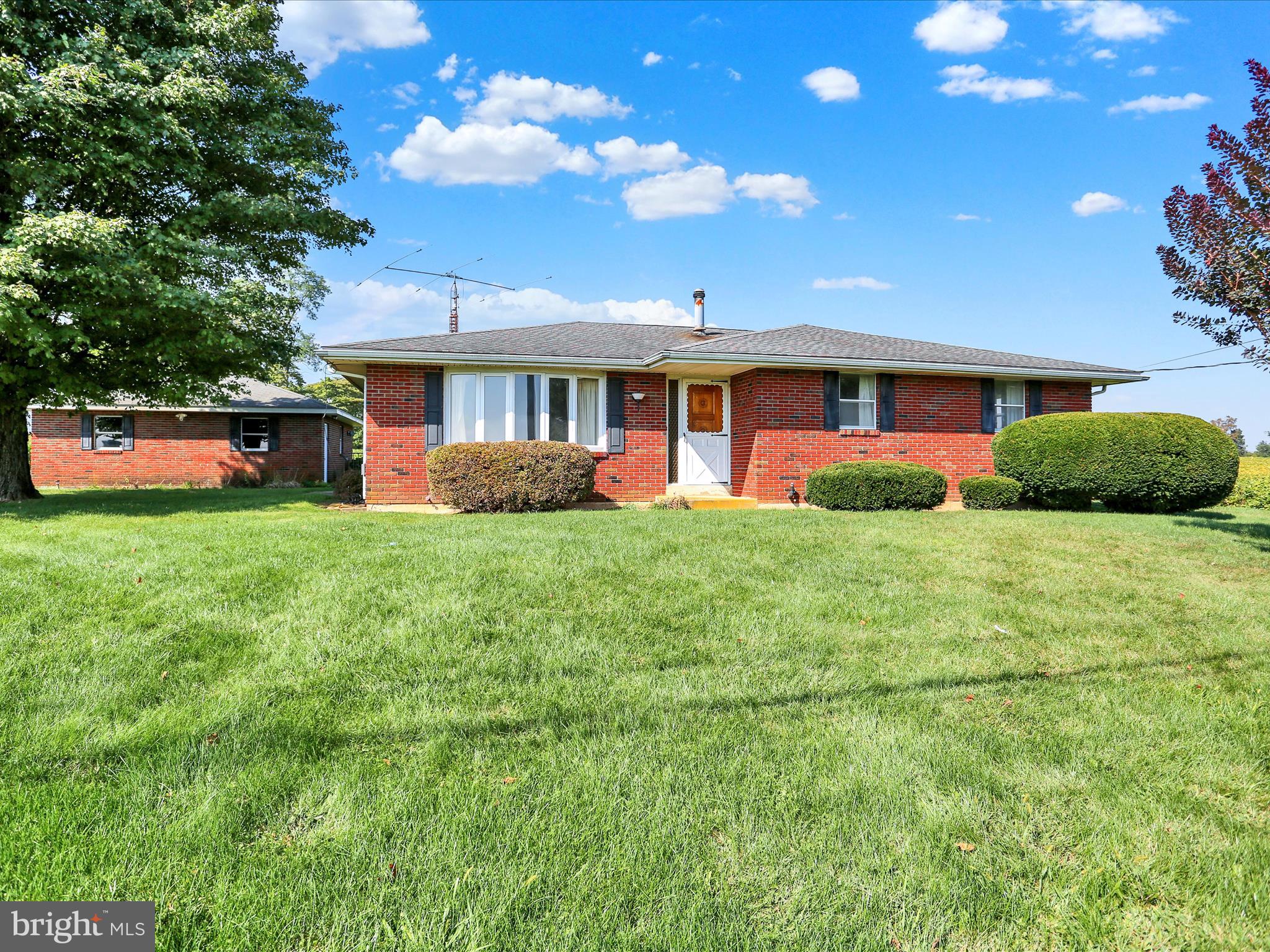 892 Valley Road Mertztown, PA 19539 - Photo 1 of 33 Gallery Image 1