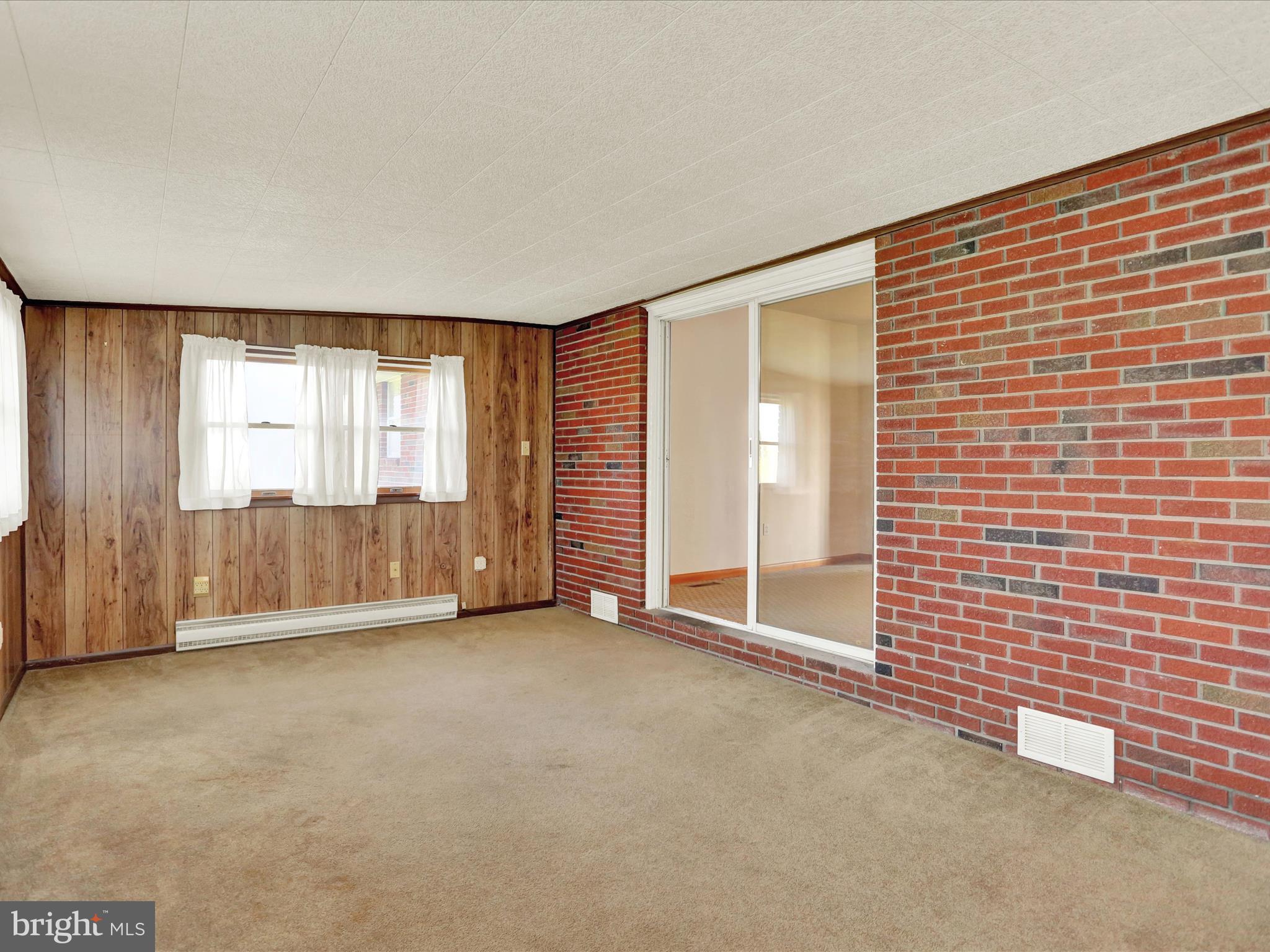 892 Valley Road Mertztown, PA 19539 - Photo 14 of 33 Gallery Image 14