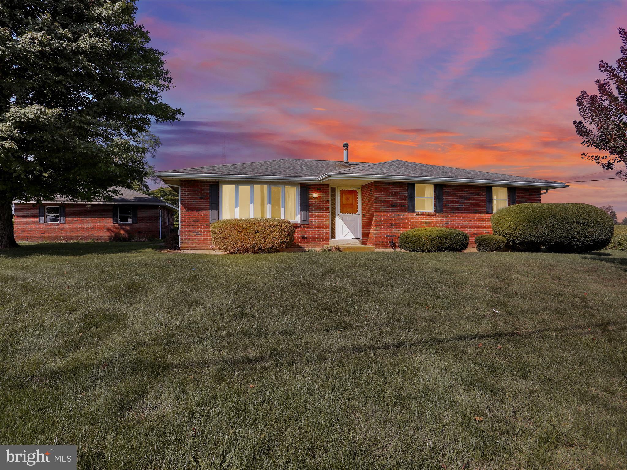 892 Valley Road Mertztown, PA 19539 - Photo 3 of 33 Gallery Image 3