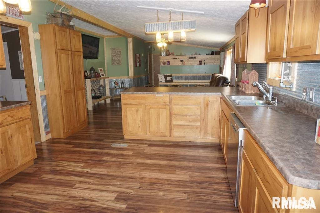 17041 Ebson Road Fulton, IL 61252 - Photo 6 of 20