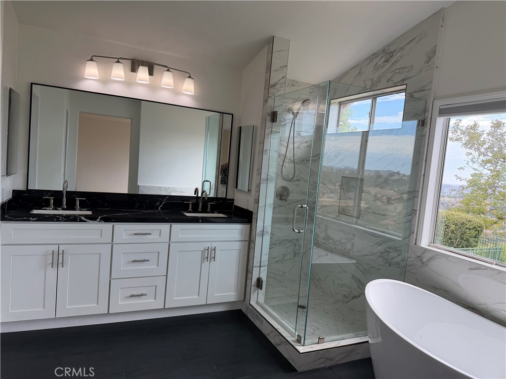 15 Field Point Rancho Santa Margarita, CA 92679 - Photo 20 of 34