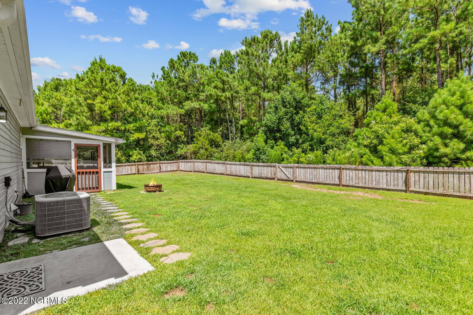 325 Top Knot Road Hubert, NC 28539 - Photo 26 of 30 26