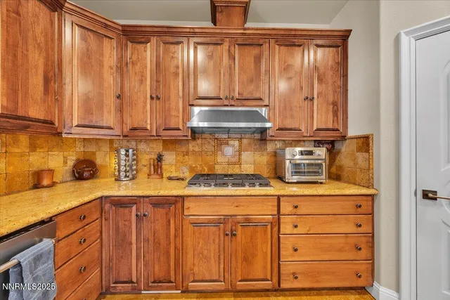 $899,000 | 1962 Comstock Drive, Gardnerville, NV 89410