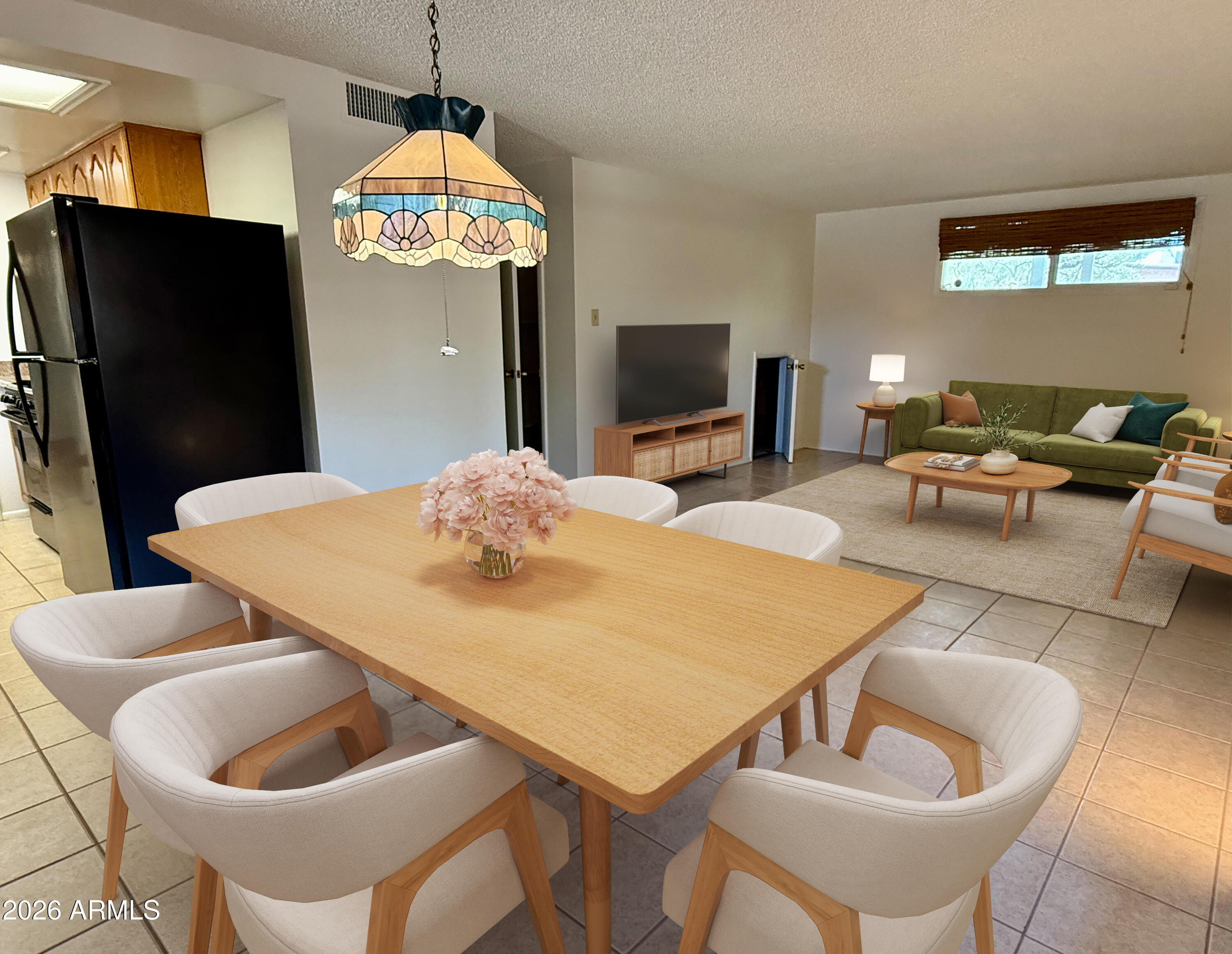 2425 South Newberry Road Tempe, AZ 85282 - Photo 18 of 56 BBFamRm2IMG_3768