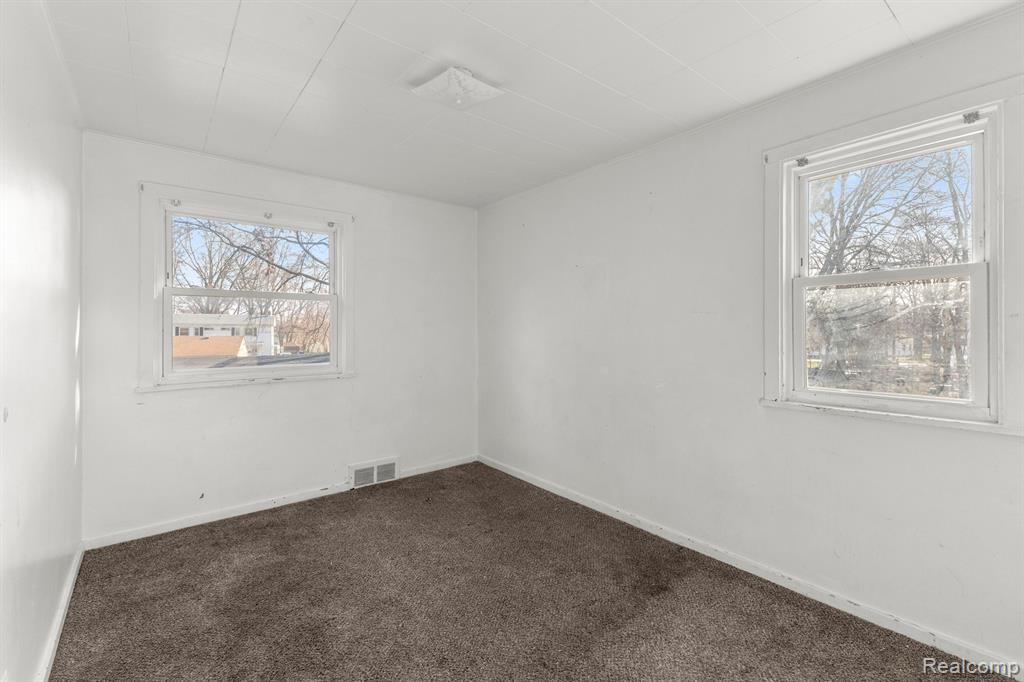 34116 Decatur Court Westland, MI 48186 - Photo 22 of 33