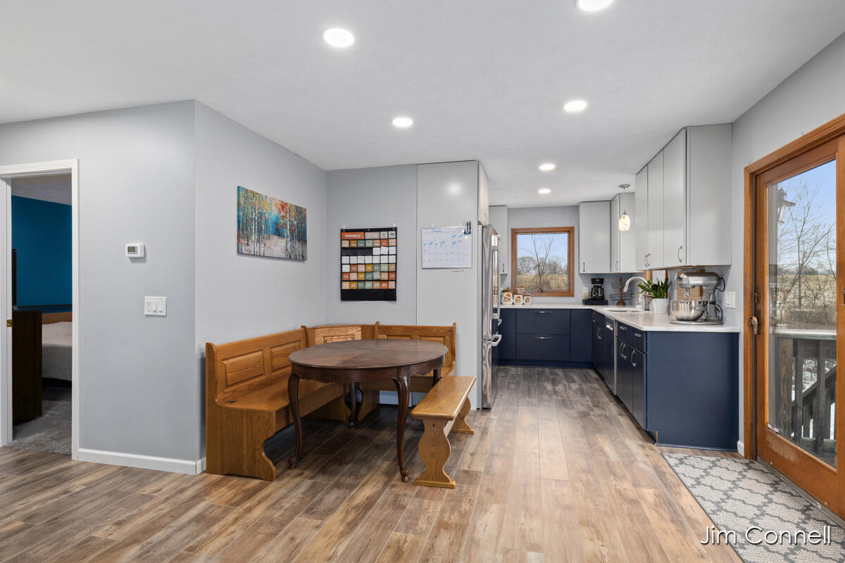 270 14 Mile Road Northwest Sparta, MI 49345 - Photo 8 of 37 IMG_1006