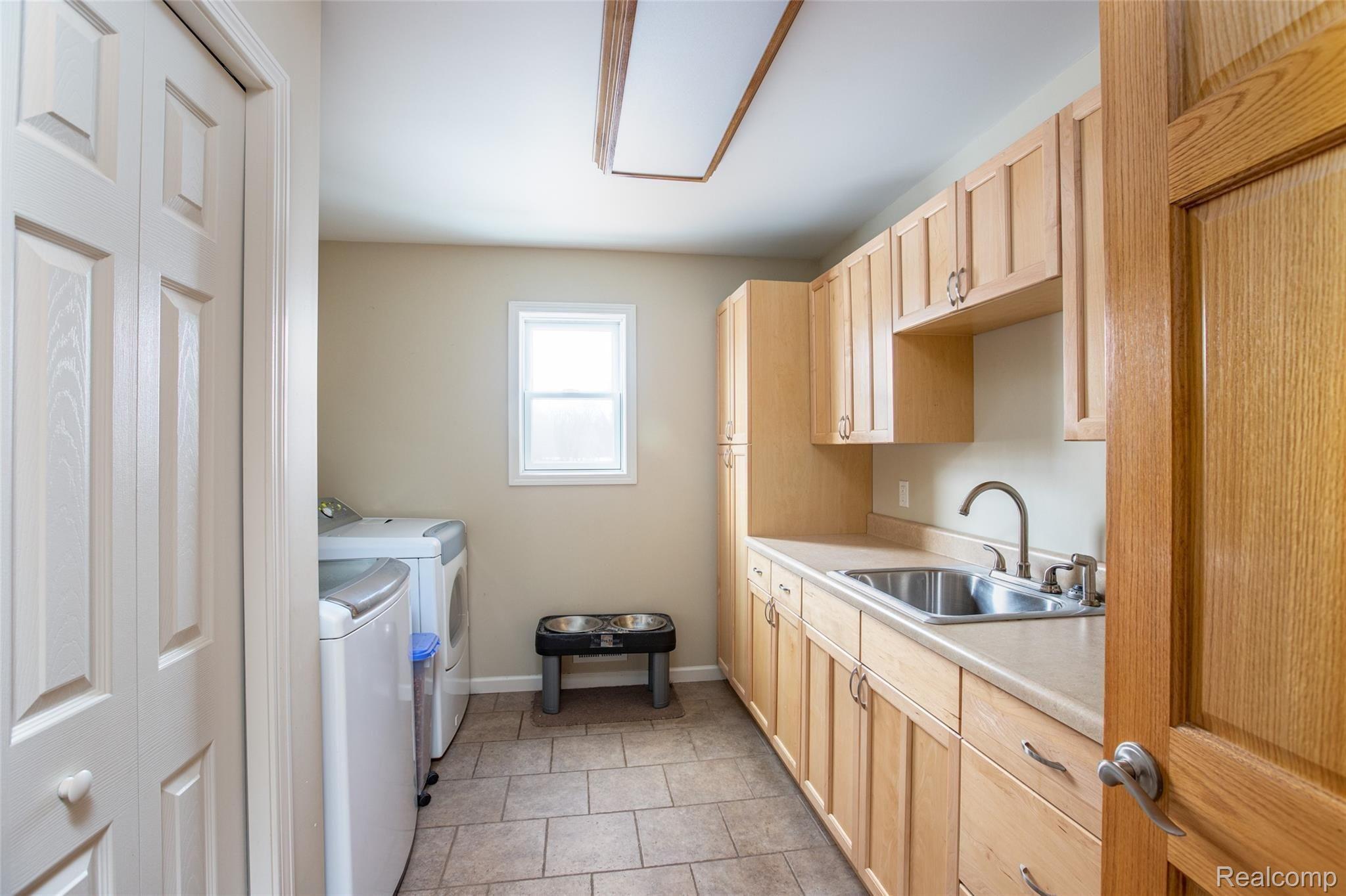 5050 North Burkhart Road Howell, MI 48855 - Photo 16 of 38 IMG_3270-Edit.jpg