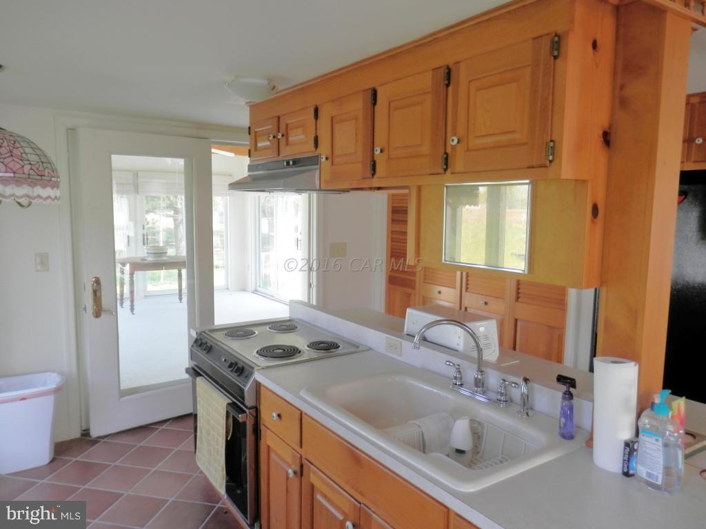 13253 Oyster House Road Princess Anne, MD 21853 - Photo 12 of 51 Gallery Image 12