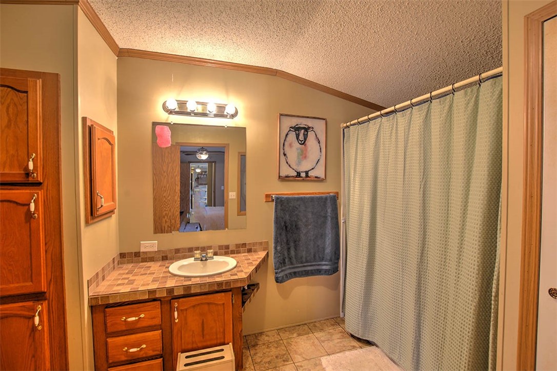 2974 North 800 E Road Moweaqua, IL 62550 - Photo 21 of 43