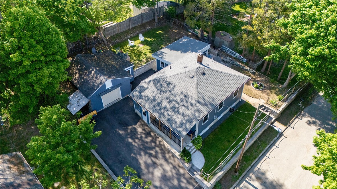36 Munro Avenue Warren, RI 02885 - Photo 14 of 41