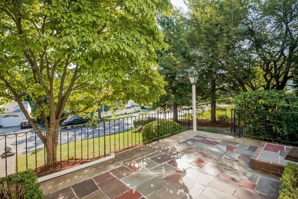 70 Ridge Street Arlington, MA 02474 - Photo 24 of 29 Gallery Image 24