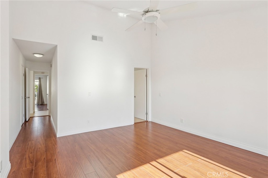 19535 Rinaldi Street, Unit 44 Porter Ranch, CA 91326 - Photo 18 of 32 Gallery Image 18