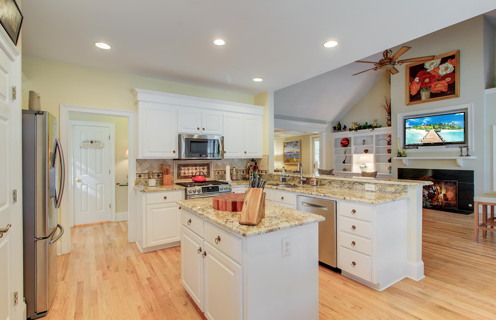 2080 Rookery Lane Charleston, SC 29414 - Photo 10 of 57 22
