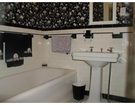 25 Badger Road Medford, MA 02155 - Photo 18 of 23 Gallery Image 18