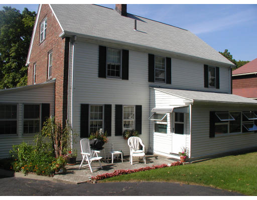 25 Badger Road Medford, MA 02155 - Photo 22 of 23 Gallery Image 22
