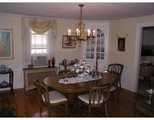 25 Badger Road Medford, MA 02155 - Photo 9 of 23 Gallery Image 9