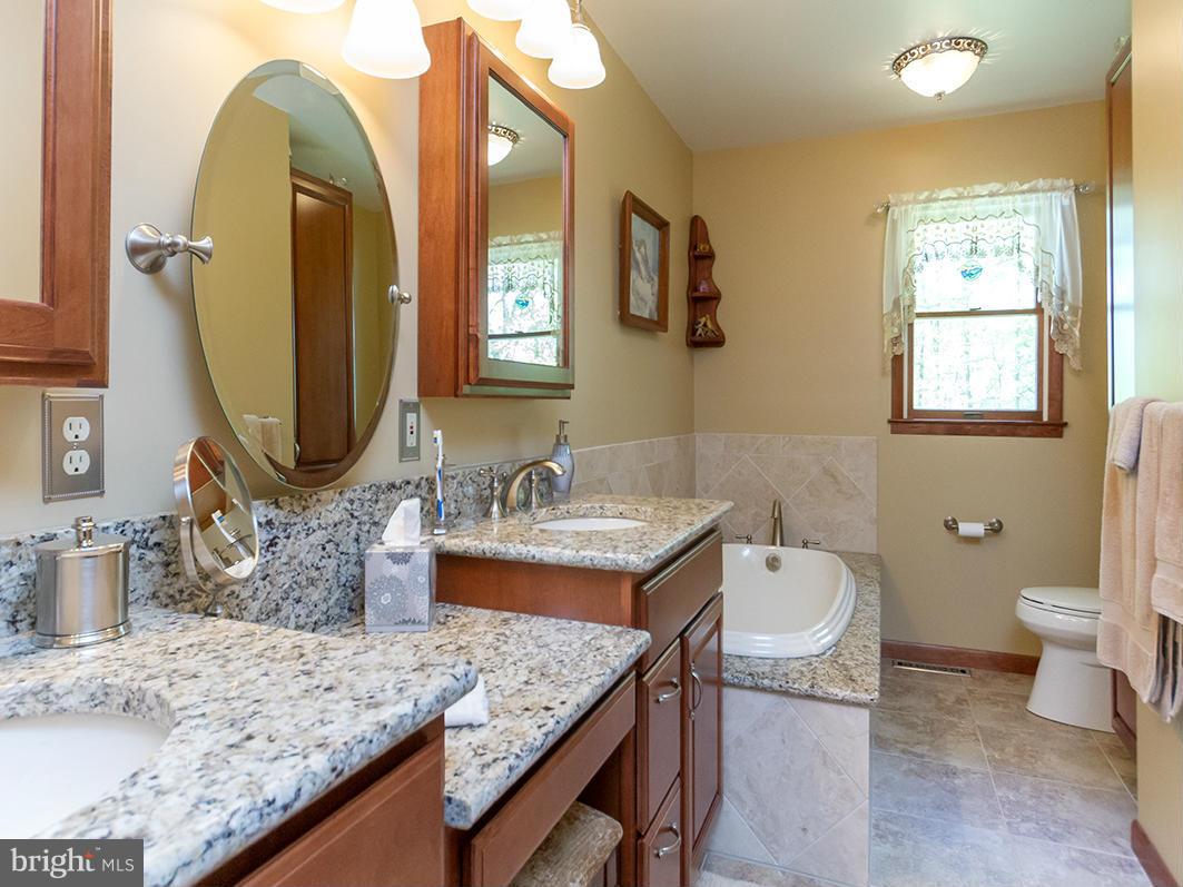 20616 West Liberty Road White Hall, MD 21161 - Photo 6 of 29 Bath