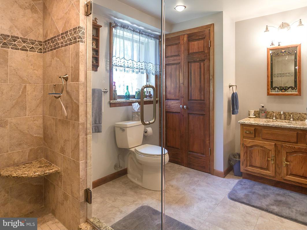20616 West Liberty Road White Hall, MD 21161 - Photo 7 of 29 Bath