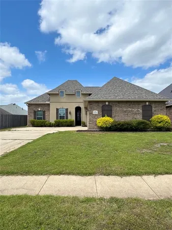 $2,200 | 5348 Barberry Lane, Bossier City, LA 71112