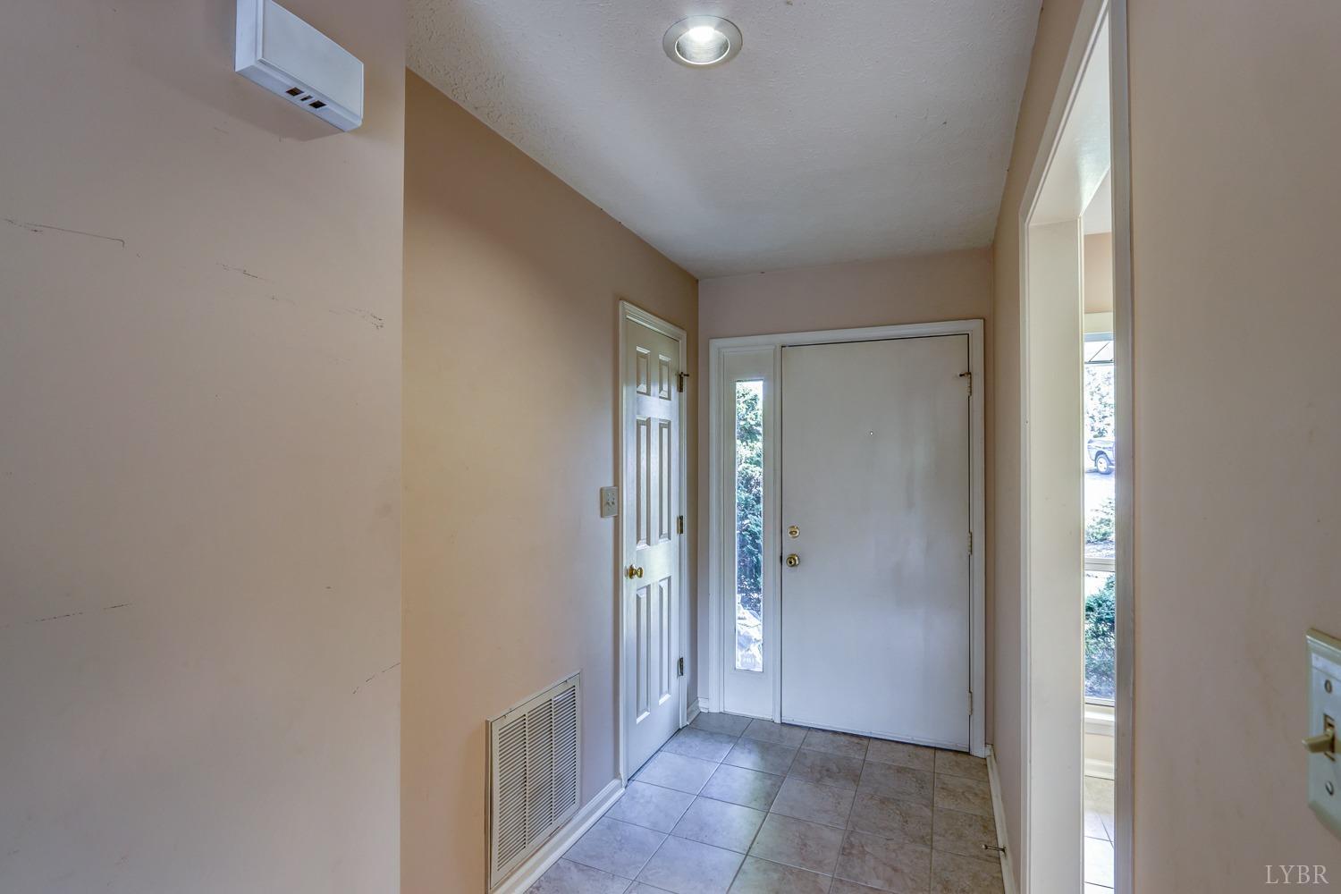 463 Oak Point Road Forest, VA 24551 - Photo 17 of 62 Gallery Image 17