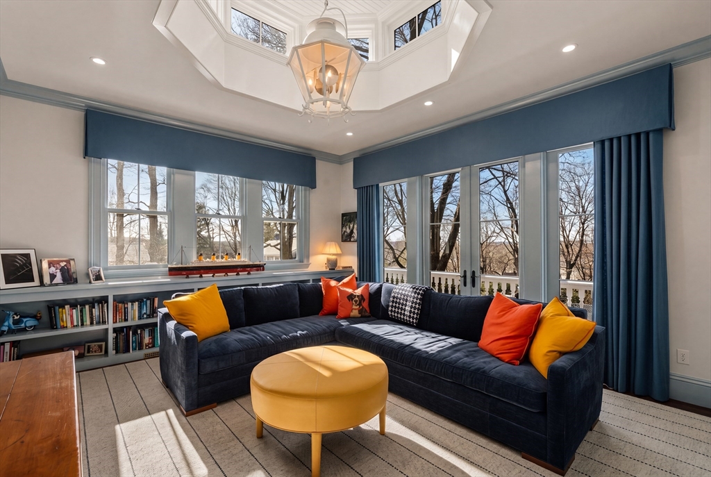 49 Shaw Street Newton, MA 02465 - Photo 15 of 19