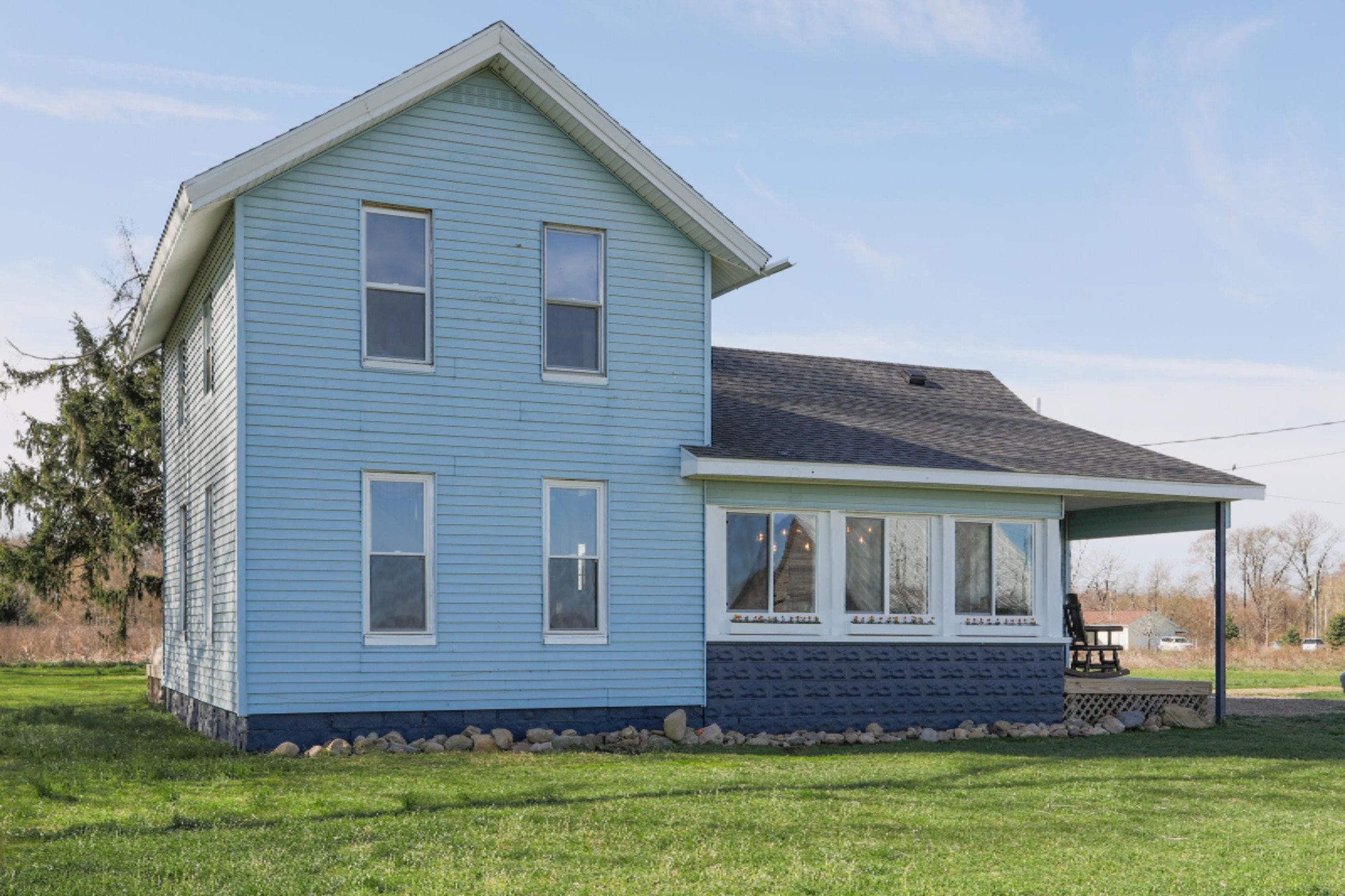 18525 Warner Road Decatur, MI 49045 - Photo 2 of 31 18525 Warner-102