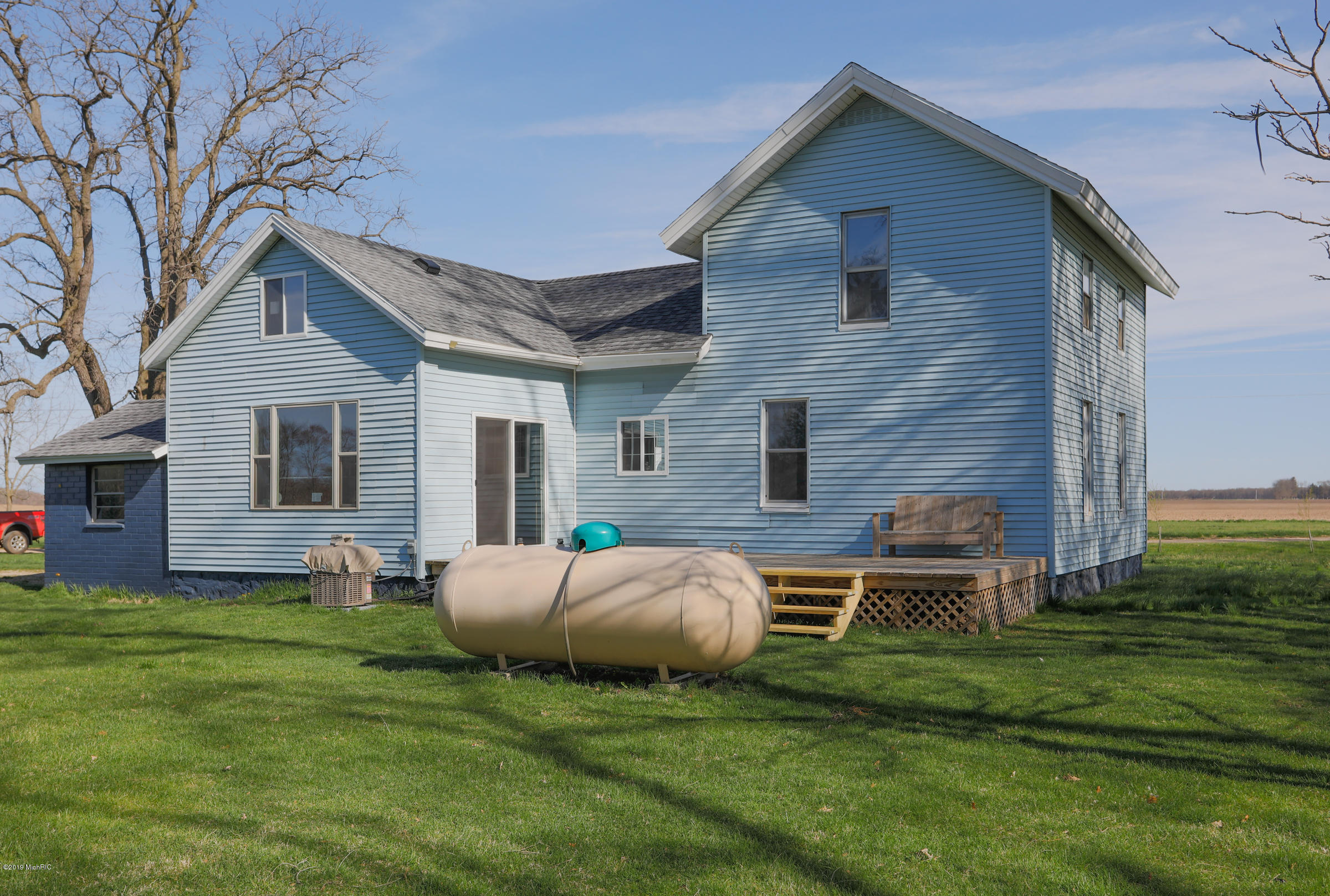 18525 Warner Road Decatur, MI 49045 - Photo 31 of 31 18525 Warner-130