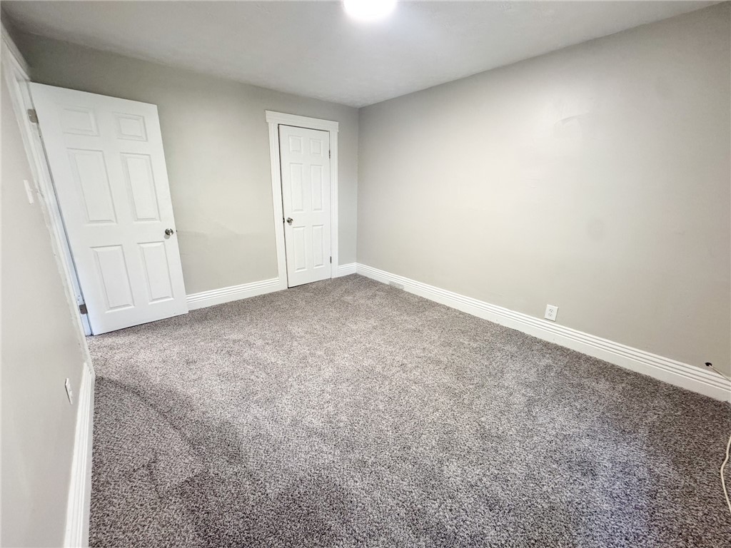 43 Warner Street Rochester, NY 14606 - Photo 10 of 17
