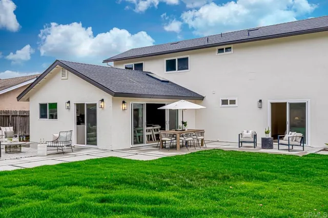$2,295,000 | 4860 Park Drive, Carlsbad, CA 92008
