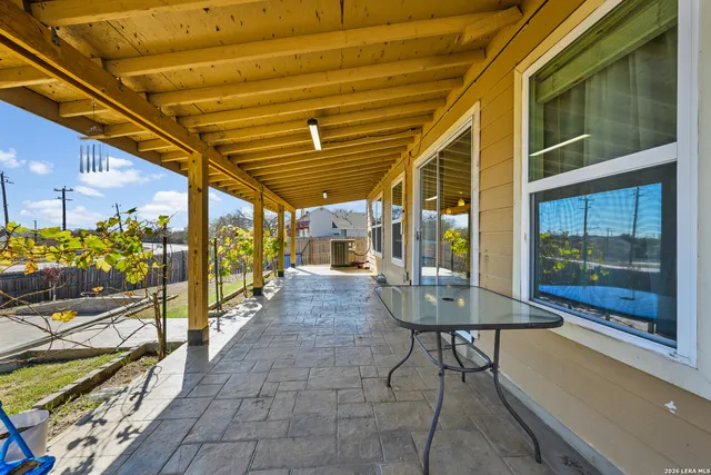 $2,000 | 5702 Allbrook, San Antonio, TX 78244