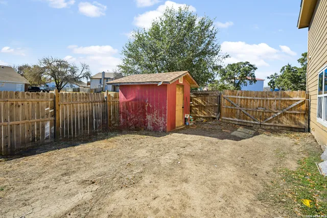 $2,000 | 5702 Allbrook, San Antonio, TX 78244