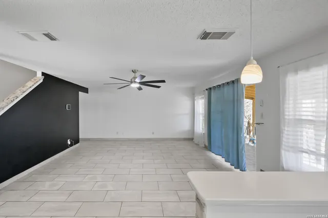 $2,000 | 5702 Allbrook, San Antonio, TX 78244