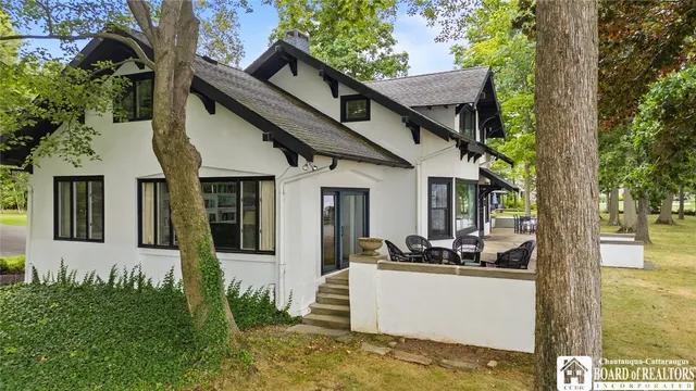 $999,900 | 5160 West Lake Road, Dunkirk, NY 14048