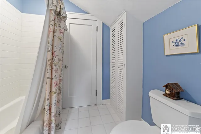 $999,900 | 5160 West Lake Road, Dunkirk, NY 14048