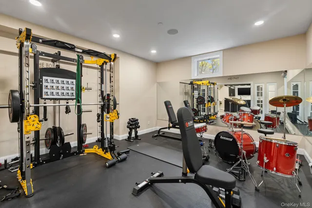 $3,450,000 | 20 Stonewall Circle, West Harrison, NY 10604