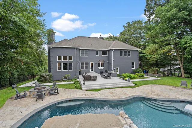 $3,450,000 | 20 Stonewall Circle, West Harrison, NY 10604