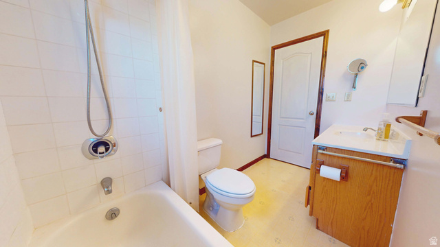 2000 Anderson Jct Road Toquerville, UT 84774 - Photo 12 of 45 Full bathroom on level 1.